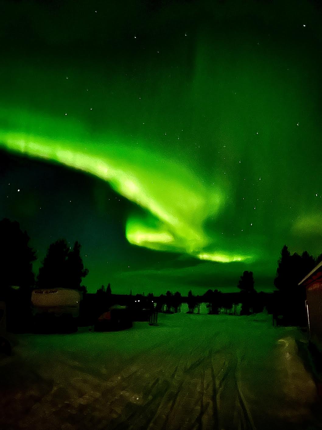 Isfiske- och Skoterturer i Jukkasjärvi - Äventyr i Lappland